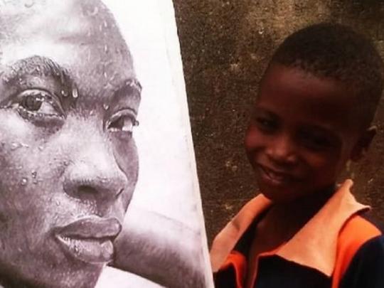 11-летний художник из Нигерии потряс мир своими сверхреалистичными картинами (фото, видео)