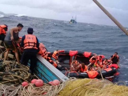 В Таиланде попали в шторм и утонули катера с иностранными туристами