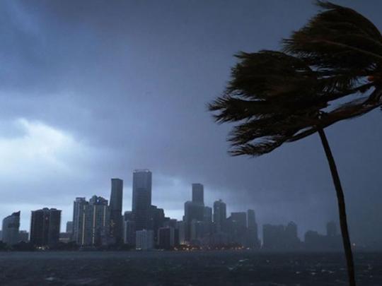 В Атлантике новый тропический шторм «Крис» усилился до урагана