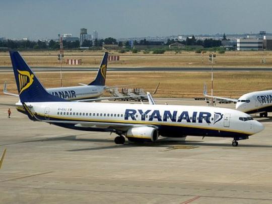Ryanair отказалась платить компенсации за отмененные рейсы 100 тысячам пассажиров