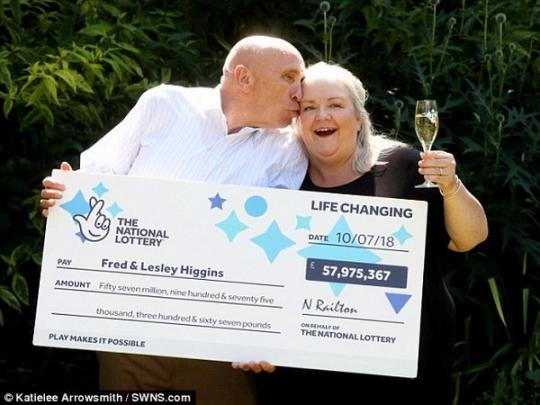 Счастливый лотерейный билет с выигрышем более 75 млн долларов случайно оказался порван