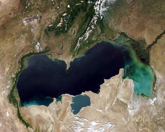 Каспийское море поделили