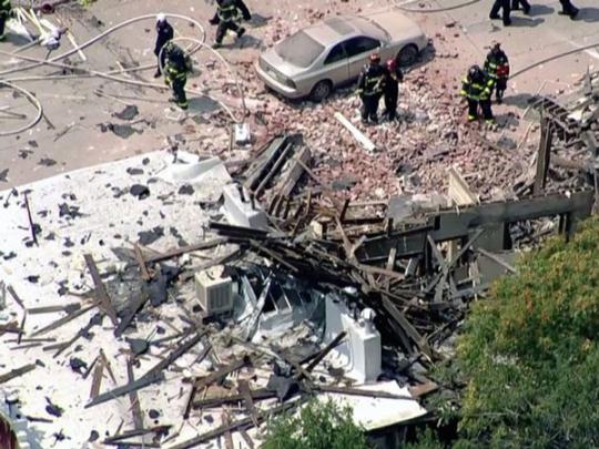 Взрыв газа в жилом доме в США: пострадали 10 человек