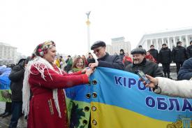 В Киеве развернули флаг-рекордсмен длиной более километра