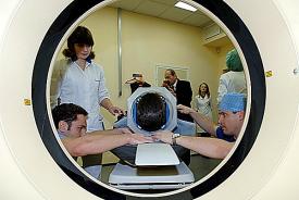 В Україні зроблено першу операцію на головному мозку за допомогою лінійного прискорювача «Трілоджі»