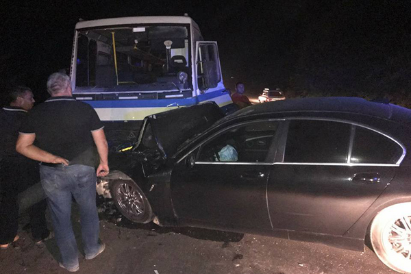 Под Одессой нетрезвый шофёр въехал в пассажирский автобус, 7 пострадавших