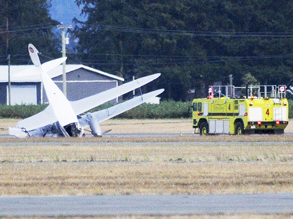 Крушение самолета в Канаде: есть пострадавшие