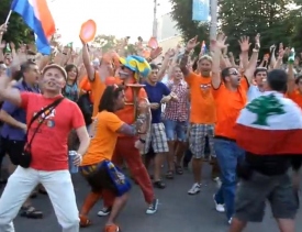 Голландские болельщики сыграли на трубе гимн Украины