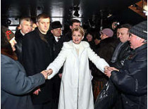 Юлия тимошенко: «лидеру нации нужно быть в 100 раз сильнее и наводить порядок, а не искать компромиссы»