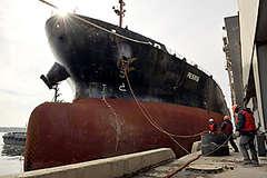 «preventer» безопасно зашел к причалу «нибулона», погрузился и покинул воды украины с 60 тысячами тонн ячменя на борту