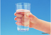 «чтобы снизить риск инфаркта, в течение дня надо выпивать не меньше семи стаканов воды»
