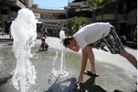 В лос-анджелесе установилась рекордная 45-градусная жара