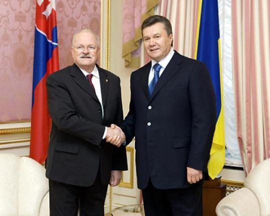 Виктор Янукович: «Надеюсь, что к саммиту «Украина-ЕС» мы вплотную приблизимся к заключению соглашений об ассоциации, создании зоны свободной торговли и отмене визового режима»