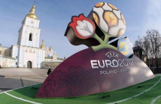Финал Евро-2012 состоится в Киеве 1 июля 