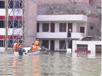 На китайском острове Хайнань из-за наводнений идет массовая эвакуация населения