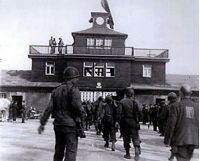 11 апреля 1945 года были освобождены узники концентрационного лагеря бухенвальд