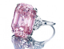 Продан самый дорогой бриллиант — «Розовый граф»