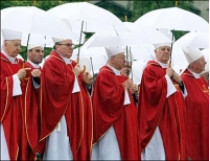 В Ватикане 100 кардиналов сегодня обсудят роль сексуальных домогательств в жизни католической церкви