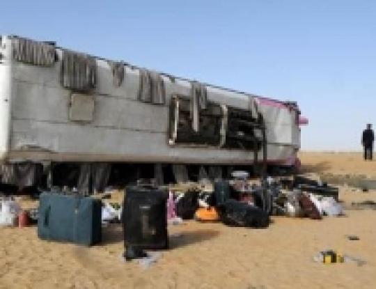 Причинами гибели русских и украинских туристов во вчерашнем ДТП в Египте стало превышение водителем скорости и переполненность его автобуса