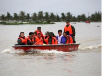 В Китае из-за наводнения эвакуированы более 440 тысяч человек