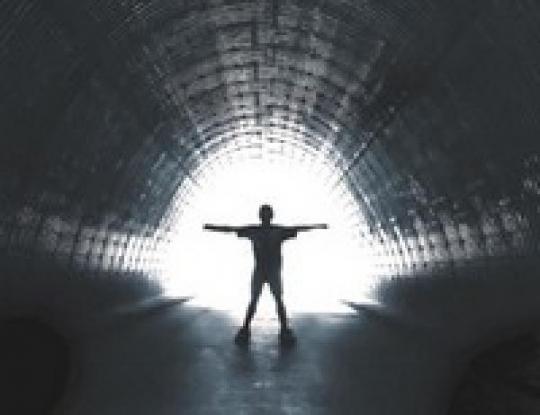 Разгадана тайна «света в конце тоннеля», который видят люди в состоянии клинической смерти