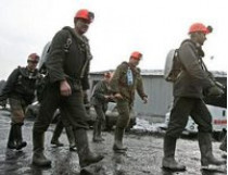 Два горняка пропали без вести и 121 эвакуирован в результате ЧП на шахте в Донецкой области