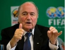 Президент ФИФА извинился перед гомосексуалистами