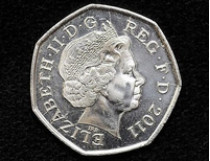 Британской студентке дали сдачу монеткой в 50 пенсов, датированной&#133; 2011 годом