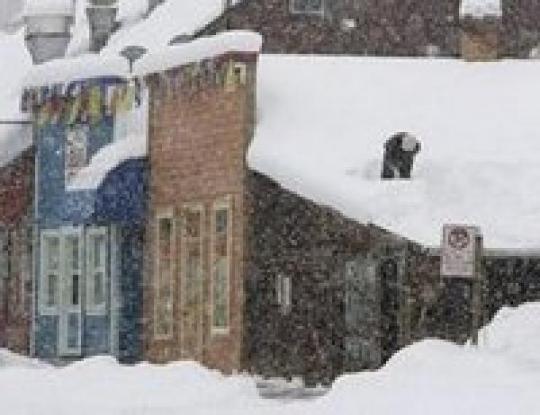 Штат Колорадо завалило слоем снега в 2,5 метра