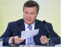 Азаров и Арбузов по поручению Януковича переделают «Закон о Национальном банке Украины» под заказчика 
