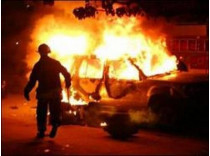 В столице за ночь сгорели 5 иномарок