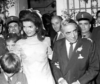 20 октября 1968 года обвенчались Жаклин Кеннеди и Аристотель Онассис