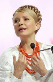 Юлия Тимошенко: «Есть два цивилизованных пути — выборы и революция»