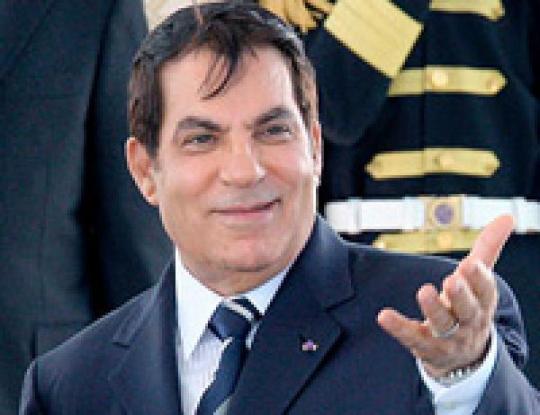 Президент Туниса Зин аль-Абидин бен Али покинул страну: власть захватила армия