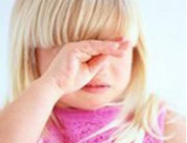 Дикость в Тернополе: «в воспитательных целях» отец-рецидивист на глазах матери сломал ногу четырехлетней девочке