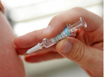 В Ровенской области через три часа после профилактической прививки умер ребенок