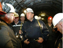 Парочка друзей Януковича из Кремля не даст ему спокойно разрабатывать месторождения сланцевого газа в Украине 