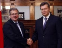 Президенты Украины и Польши подписали дорожную карту сотрудничества двух стран на 2011—1012 годы