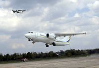 Вчера состоялся первый полет нового украинского пассажирского самолета ан-158