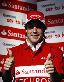 Известный автогонщик «формулы-1» фернандо алонсо застраховал большие пальцы рук на 10 миллионов евро