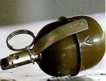 В Днепропетровске неизвестный бросил гранату под офис ООО «Нефтек»