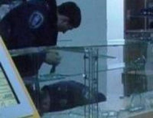 В Киеве во время ограбления ювелирного магазина бандиты расстреляли продавщиц 