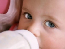 Детская смесь на воде с нитратами убила новорожденного в Харьковской области