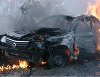 взорвавшийся автомобиль