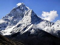 29 мая 1953 года впервые покорена высочайшая гора на земле&nbsp;— эверест