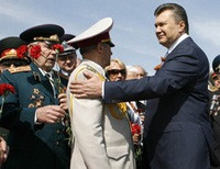 Янукович с ветеранами