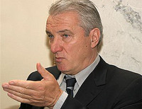 Петр Ющенко