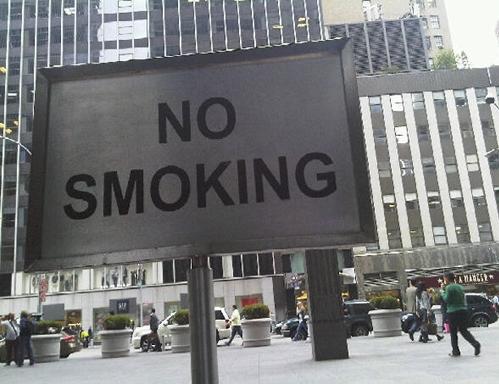 курение в Нью-Йорке