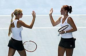 Алена и катерина бондаренко остановились в шаге от выхода в полуфинал открытого чемпионата франции
