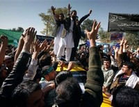 митингующие в Афганистане
